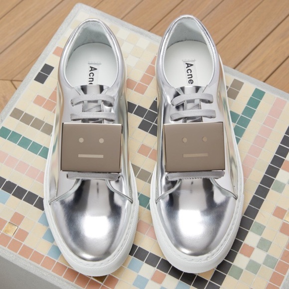Acne Adriana metallic silver sneakers. BNIB - Picture 1 of 5